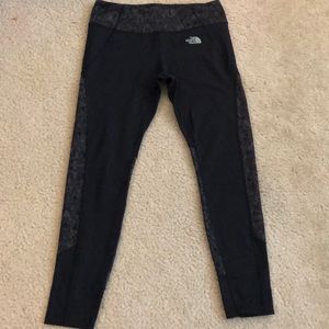 NWOT North Face Leggings!